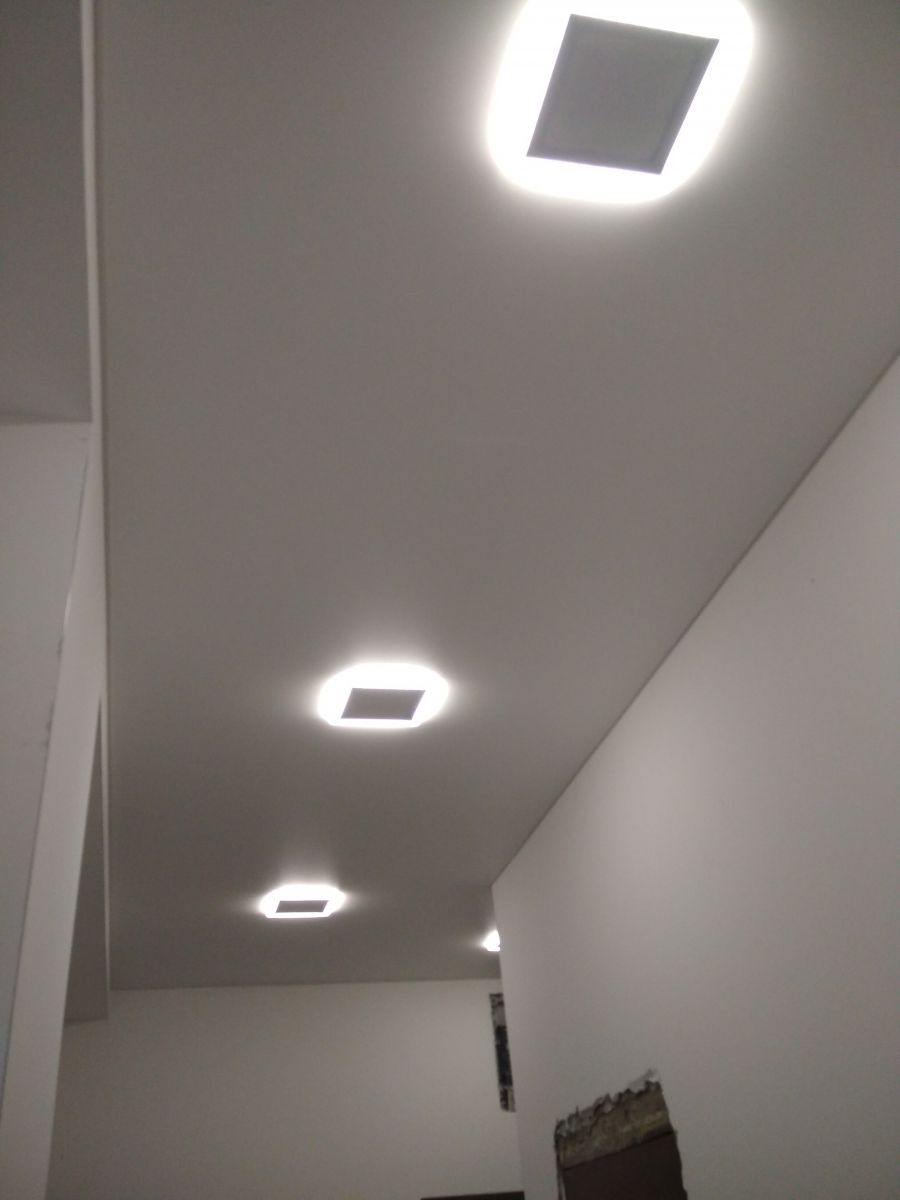 Квадратные светильники для натяжного потолка. Натяжной потолок любого .