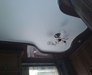 Многоуровневые натяжные потолки