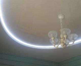 Многоуровневые натяжные потолки