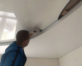 Многоуровневые натяжные потолки